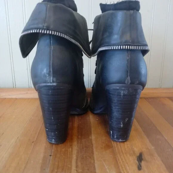 Charlotte Russe Grey Ankle Boots - Picture 6 of 6